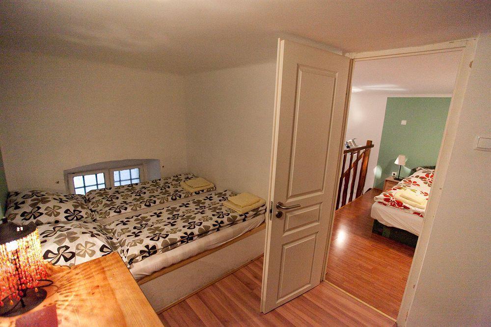 Budapest Easy Flat Opera Exterior foto