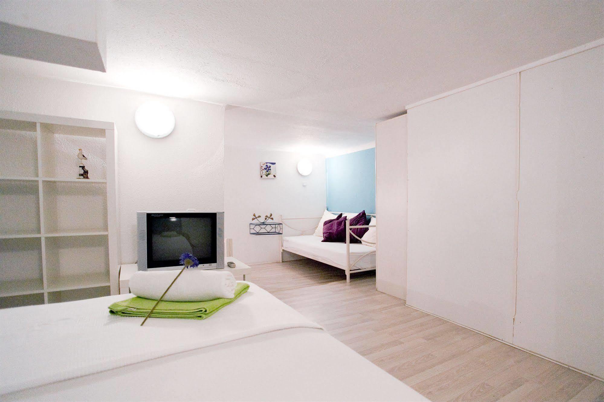 Budapest Easy Flat Opera Exterior foto
